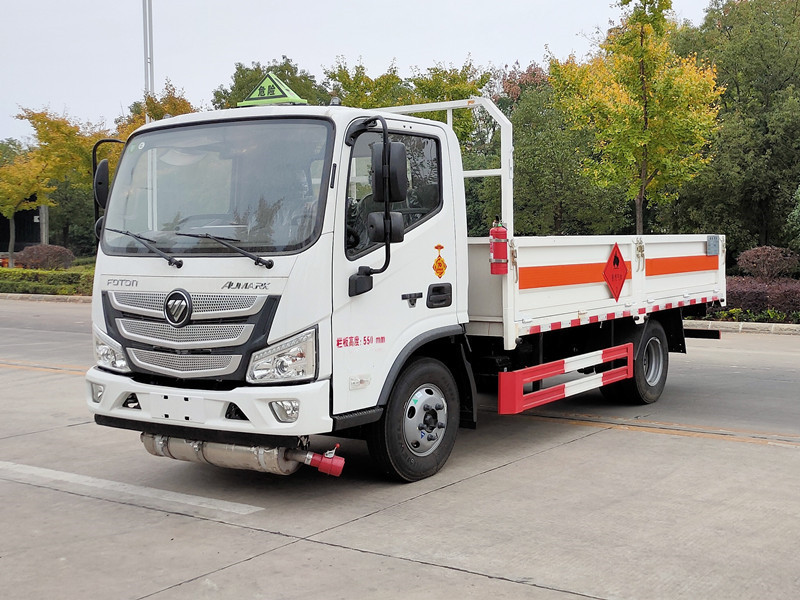 國六福田奧鈴歐馬可（藍(lán)牌）車廂4.2米